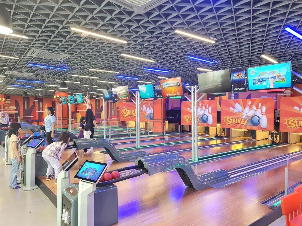 2-5Pax 1R1B Premium Suite, Opposite I-City Shopping Mall, Free Wifi 55" Smart Tv Shah Alam Luaran gambar
