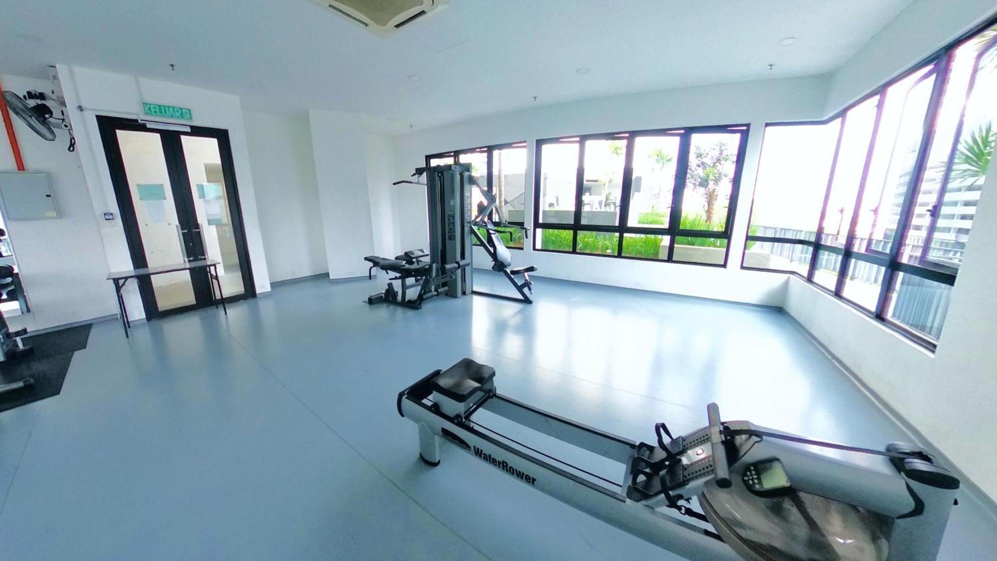 2-5Pax 1R1B Premium Suite, Opposite I-City Shopping Mall, Free Wifi 55" Smart Tv Shah Alam Luaran gambar